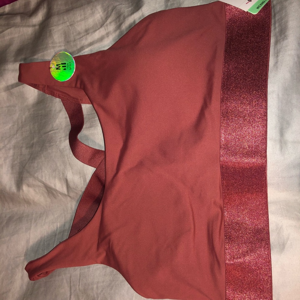 Sports bra and leggings